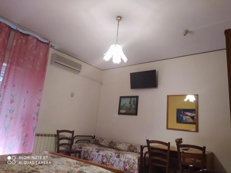Hotel Eliseo Giardini Naxos Bagian luar foto