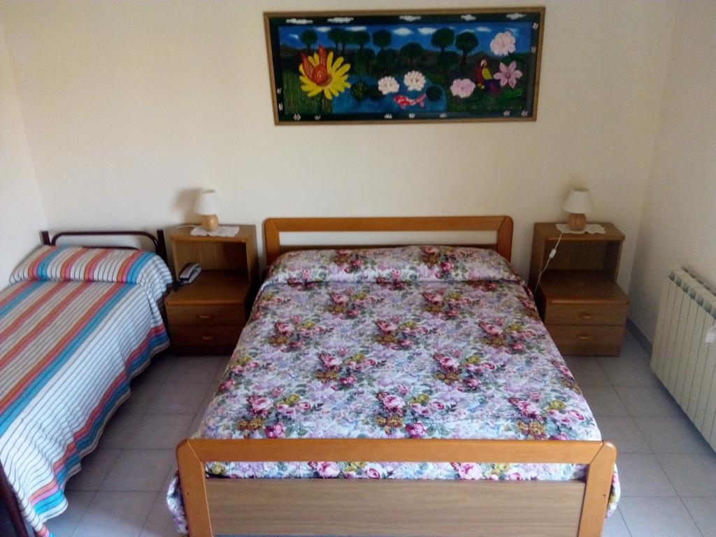 Hotel Eliseo Giardini Naxos Bagian luar foto