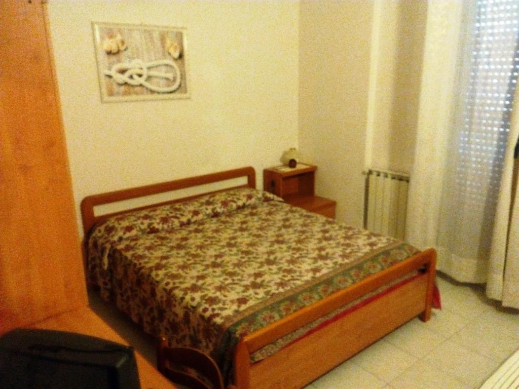 Hotel Eliseo Giardini Naxos Bagian luar foto