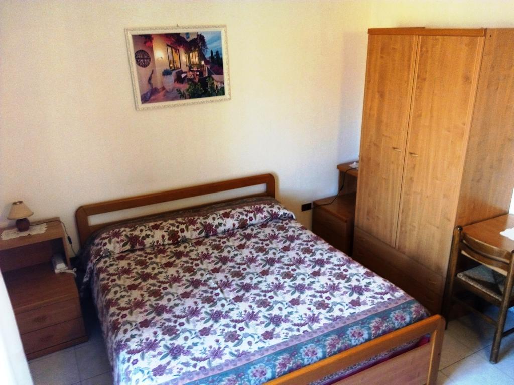 Hotel Eliseo Giardini Naxos Bagian luar foto